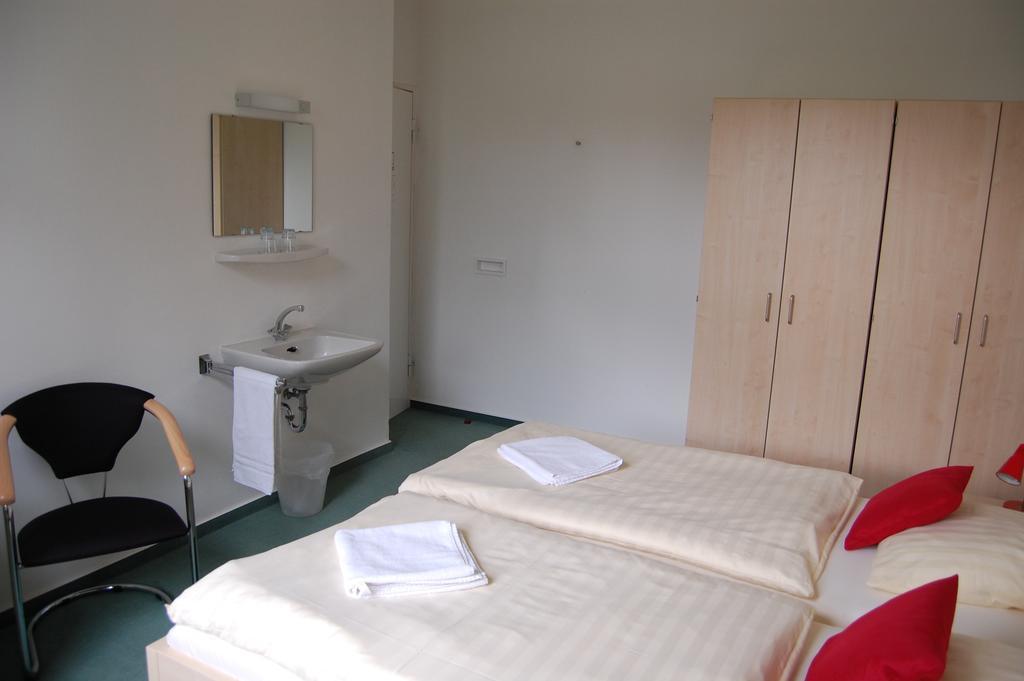 Pension Augenblick Knechtsteden Dormagen Zimmer foto